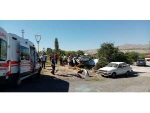 Nevşehir’de pikap otomobile çarptı: 4’ü çocuk 8 yaralı