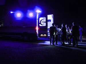 Kütahya'da feci kaza: Otomobil yayalara çarptı