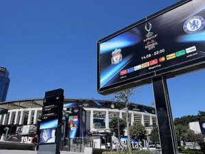 UEFA Süper Kupa finali için geri sayım başladı...  Trafiğe hangi yollar kapatıldı?