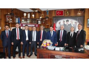 Madenciler Zonguldak Kömürspor’a 60 bin TL destek verdi