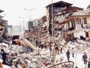 17 Ağustos 'Büyük Marmara Depremi'nin 20. yılı...