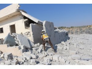 Esad rejimi İdlib’i bombalamaya devam ediyor: 6 ölü