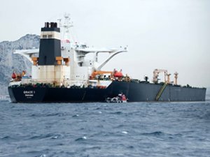 ‘Adrian Darya 1’ isimli İran petrol tankeri Cebelitarık'tan ayrıldı!