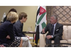 Ürdün Kralı II. Abdullah, Almanya Savunma Bakanı Leyen ile görüştü