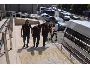 Zonguldak’ta yakalanan bankamatik faresi tutuklandı