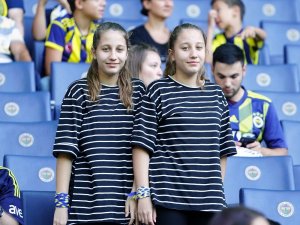 Süper Lig: Fenerbahçe: 2 - Gazişehir Gaziantep: 0 (Maç devam ediyor)