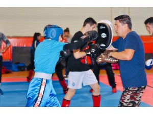 Kick Boks Gençler Milli Takımı, Avrupa Şampiyonası’na hazırlanıyor