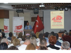 Balkanlardaki Türk çocukları için Türkçe Öğreten Eğiticilerin Eğitimi