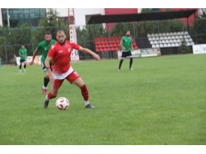 Futbol takımları kamp sürecinde hazırlık maçı için Şuhut’u seçiyor