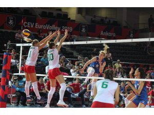 2019 Kadınlar Voleybol Avrupa Şampiyonası A Grubu: Bulgaristan: 1 - Sırbistan: 3