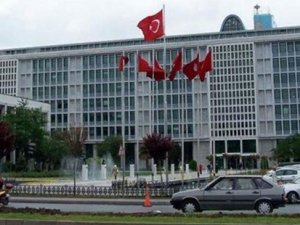 İBB duyurdu: TÜRGEV, Ensar Vakfı, Aziz Mahmud Hüdayi Vakfı ve TÜGVA ile anlaşmalar iptal edildi