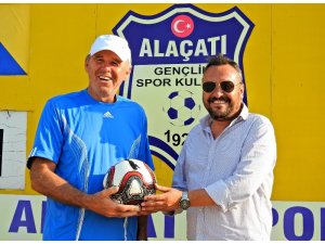 Gençalp: "Alaçatıspor her zaman şampiyonluğa oynar"