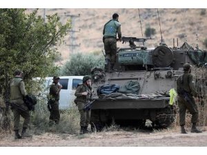 İsrail ordusu, Lübnan sınırına askeri takviye göndermeye devam ediyor