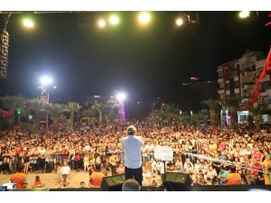 Cevdet Bağca’dan muhteşem konser