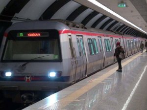Sürücüsüz Metro Sinyalizasyon Sistemi Geliştirme Projesi ...İstanbul metrosu için 'Aselsan' harekete geçti!