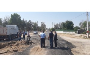 Uçhisar Belediye Başkanı Süslü sıcak asfalt çalışmalarını inceledi