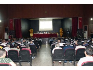 Okul güvenliği toplantısı Vali Aykut Pekmez başkanlığında yapıldı