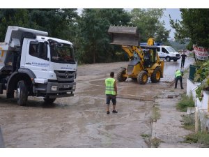 Sinop’ta şiddetli yağmur hayatı olumsuz etkiledi