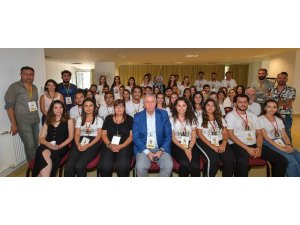 Ankara Büyükşehir Belediye Başkanı Yavaş gençlerle buluştu