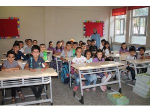 Midyat’ta 28 bin 543 öğrenci ders başı yaptı