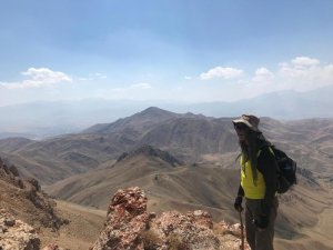 Cilo Trekking kulübünde Kızıl Kayalara yürüyüş ve tırmanış