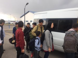 Otobüs bileti alarak İstanbul’a gitmek isteyen 15 Afgan göçmen yakalandı