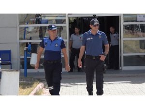 Polis ve zabıta ekiplerinden ’korsan taşımacılık’ nöbeti