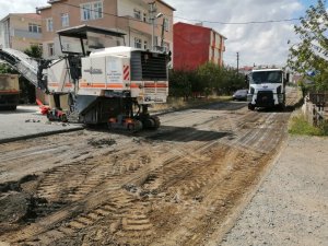 Ergene Belediyesi asfaltlama çalışmalarını sürdürüyor