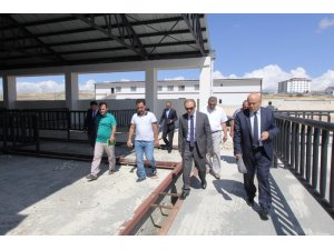 Vali Epcim ve Başkan Pekmezci belediye yatırımlarını inceledi