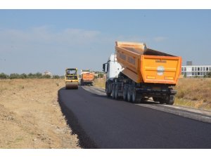Yunusemre Belediyesinden Muradiye Mahallesine asfalt çalışması