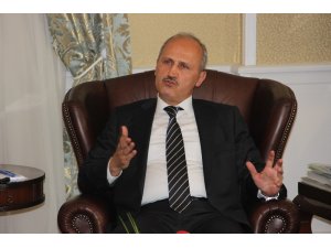 Bakan Turhan: "Hızlı demir yolunda projelerimiz sonlanma aşmasına geldi"