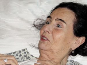 Yeşilçam'ın emektar sanatçısı Fatma Girik hastaneye yatırıldı!
