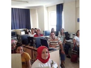 Burhaniye’de bilgisayar kurslarına yoğun ilgi
