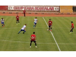 TFF 2. Lig: Van Spor FK: 3 - Kardemir Karabükspor: 0