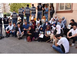 MTTB Malatya Şubesinden Diyarbakır annelerine destek