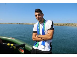 Çaykur Rizespor’un Yunanlı futbolcusu Chatziisaias Rize’ye çabuk alıştı
