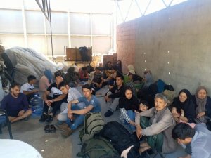 Ayvalık’ta 73 düzensiz göçmen ve 3 organizatör yakalandı