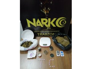 Uyuşturucu madde ticaretinden aranan 3 şahıs Trabzon’da yakalandı