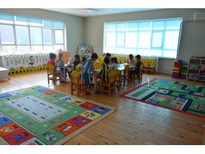 Düzce Üniversitesi anaokulu çocuklarını geleceğe hazırlıyor