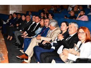 Dr. Buğra Gökçe: "İzmir itfaiyesi ülkedeki en gelişmiş donanıma sahip kurumlardan biri"
