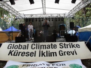 Türkiye 149 ülke ile birlikte "İklim" grevi yaptı