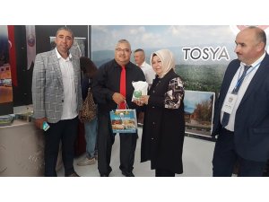 Sancaktepe Belediye Başkanından Tosya Standına Ziyaret