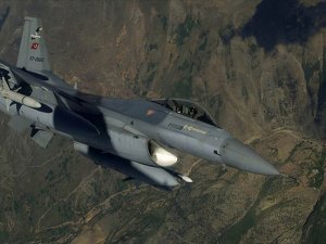 Türk F-16'ları Fırat'ın doğusunda uçtu