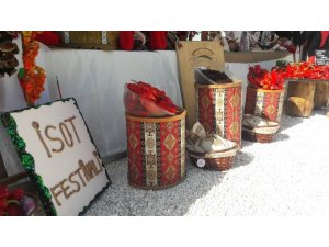 Şanlıurfa lezzetleri ve isot festivali devam ediyor