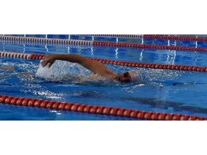 Bornova’da yüzme havuzunun temeli atılıyor