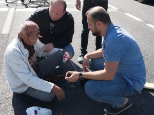 Kazada yaralanan yaşlı adam polise bisikletini sordu