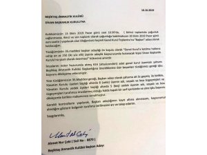 Beşiktaş’ta Ahmet Nur Çebi adaylık için listesini teslim etmek üzere kulübe geldi.