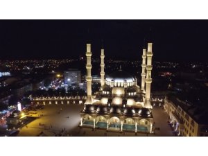 Kırıkkale’deki tüm camilerde Mehmetçik için Fetih Suresi okundu