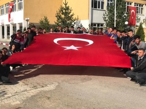 Barış Pınarı Harekâtına asker selamı ile destek verdiler