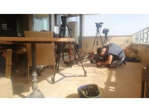YPG’den gazetecilerin bulunduğu alana keskin nişancılarla saldırı: 2 yaralı